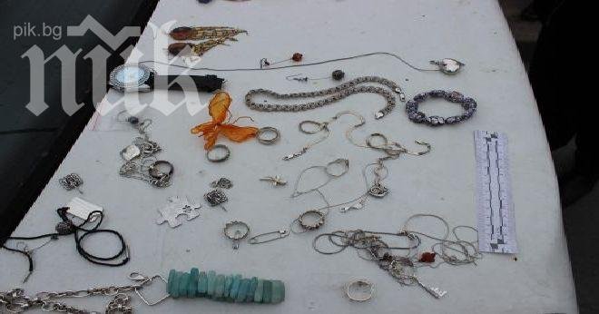 Столичната полиция издирва във Фейсбук собствениците на откраднати вещи 