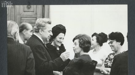 тайно оставях рози борис христов