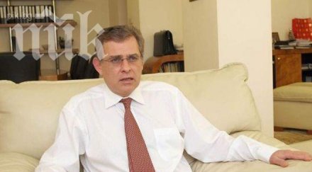 шефът столичната спешна помощ категорично подам оставка болнични съм връщам края юни