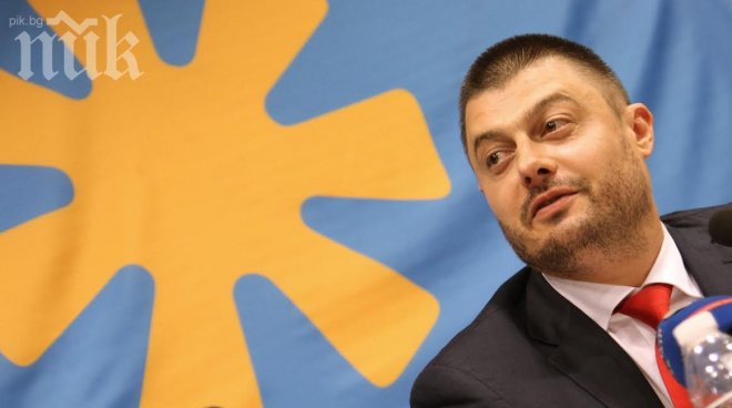 Николай Бареков пред ПИК: Битката на предсрочните избори ще е между най-новата и силна партия - ББЦ, и стария Борисов!