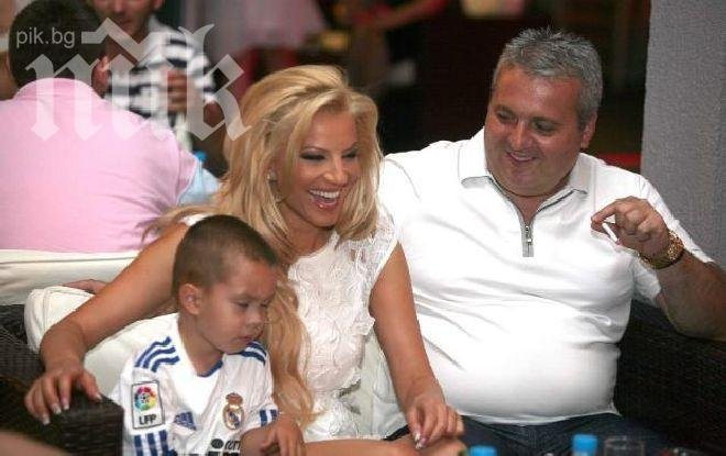 Емилия не отрече! Чалга изпълнителката чака второ дете