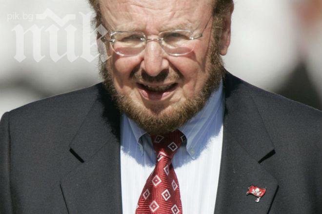 Собственикът на Манчестър Юнайтед почина