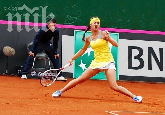 Румънката Сорана Кърстеа продължава напред в Ролан Гарос