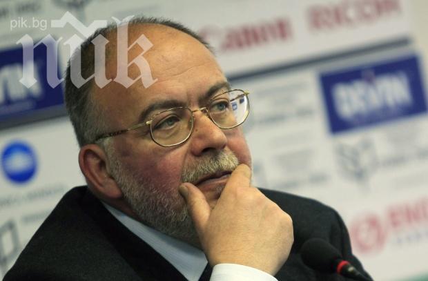 Социологът Кольо Колев със „Златен скункс”
