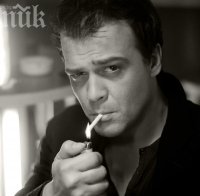 Актьорът Симеон Лютаков представи изложба с авторски снимки от Сахара