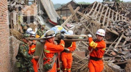 трус китай срина 3400 къщи евакуирани 000 души