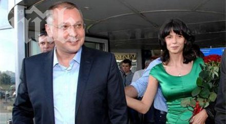 моника излезе депресията нахъсва сергей катурне орешарски стане премиер доган спаси семейна лудост