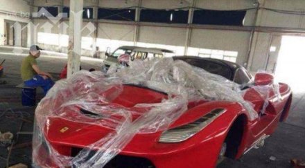 китай продава перфектни копия ферари