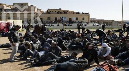 италианската брегова охрана спаси 500 имигранти