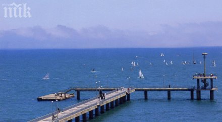 официално започва летният сезон централния плаж бургас