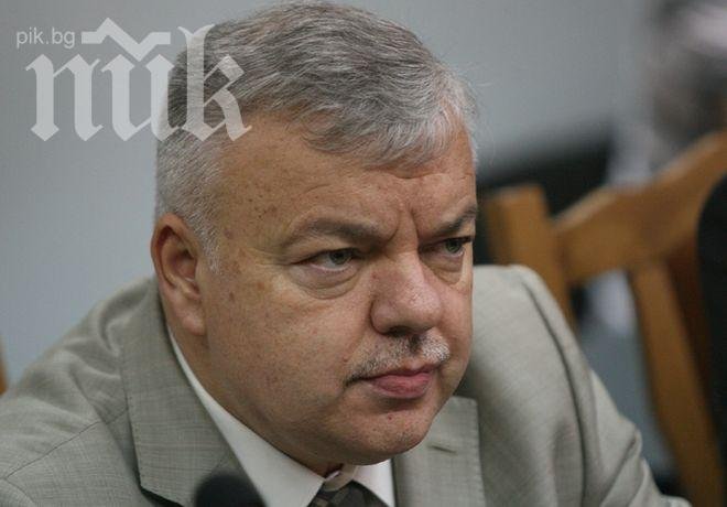 Президентът назначи Ангел Антонов за началник на НСО, както и двама заместници