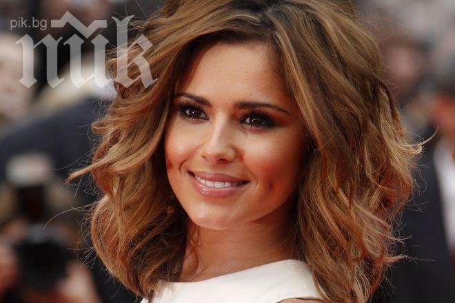 Черил Коул не можела да чете книги, разсейвала се и се отегчавала 