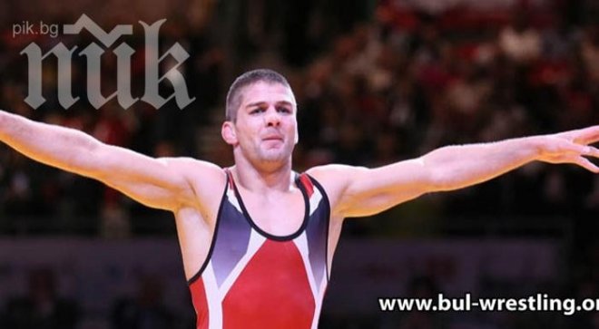Избраха Иво Ангелов за най-техничен състезател при най-леките до 59 кг