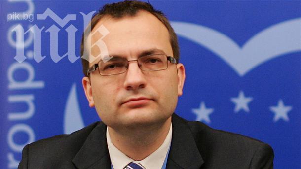 Мартин Димитров: Държавата отива към фактически фалит