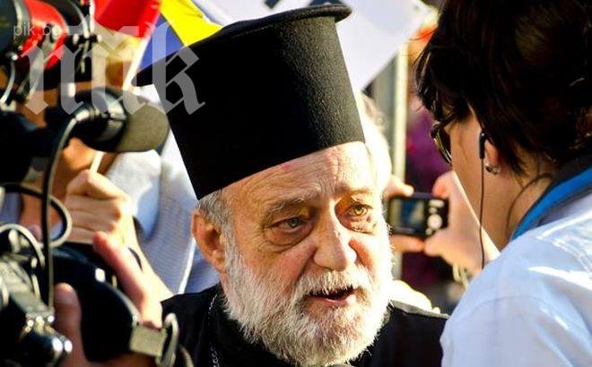 Отец Амбарев написа молитва за Цветан Цветанов! Призовава Господ да го избави от злобни, завистливи и жестоки люде