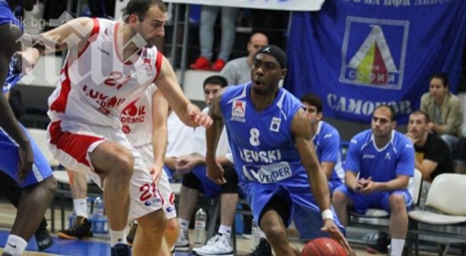 Левски победи Лукойл и вкара финала в пети мач
