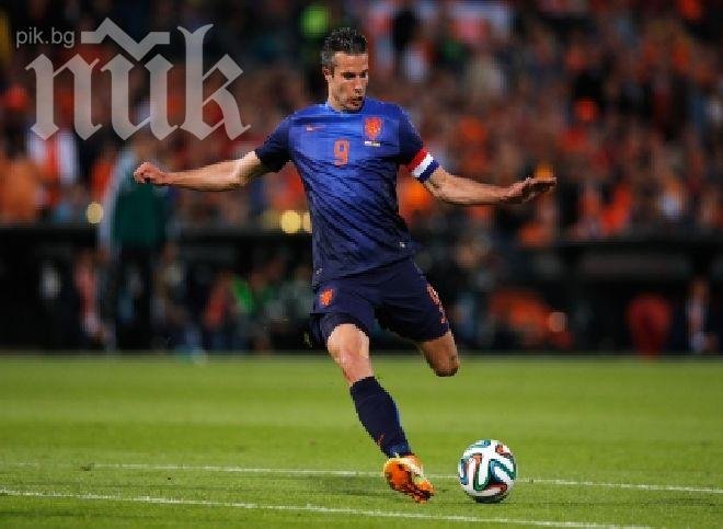 Кройф: Ван Перси ще изригне в Бразилия