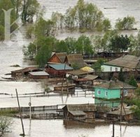 Сибир е под вода
