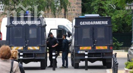 преквалифицират охранителите селата шофьори лекари