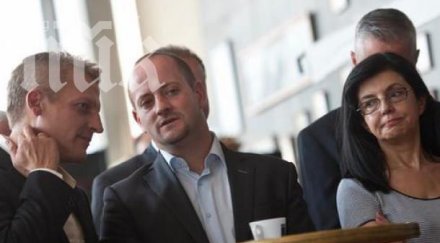 реформаторският блок оспорва законността избора евродепутат