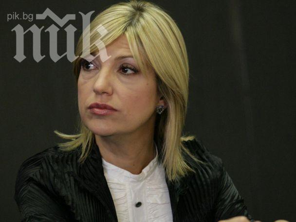 Капка Георгиева: Волен Сидеров няма очи да се покаже пред хората