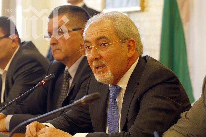 Местан: Най-добре е да има избори до края на годината, а най-късно - през октомври 2015 г. (допълнена)