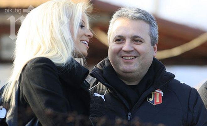 Коко Динев иска Спартак Вн с имотите