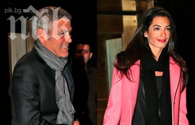 Джордж Клуни и приятелката му не знаят къде да се оженят