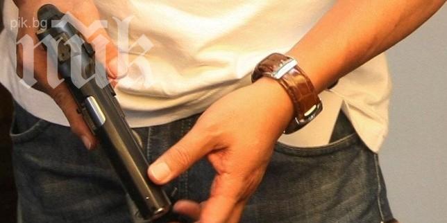 Колумбийски запалянковци плашат със смърт футболиста, контузил Радамел Фалкао