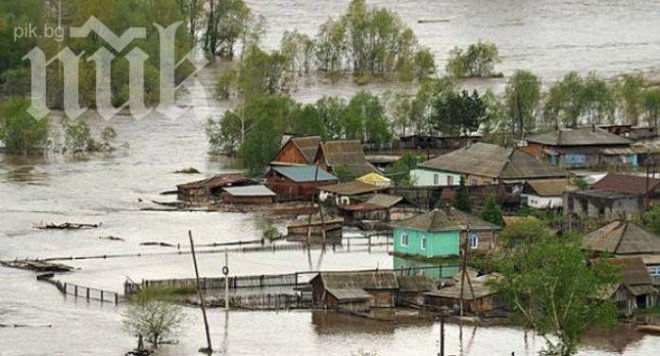 Сибир е под вода