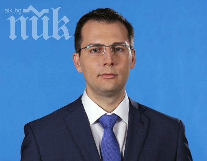 Ексклузивно в ПИК! Първа промяна в кабинета! Местан предложи младежа Станислав Анастасов за нов министър на околната среда и водите