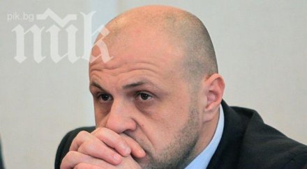 томислав дончев интересуват закачките кавгите семейството управляващата коалиция