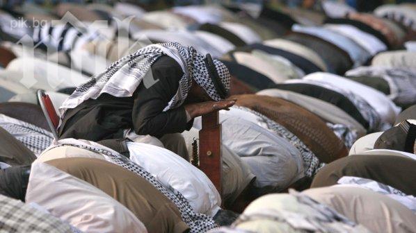  Американски войник приел исляма по време на пленничеството си при талибаните