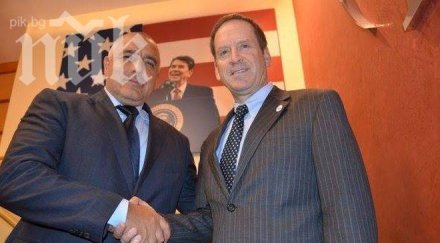 борисов пик сащ аплодирам станишев оставката правителството направи работещо правителство извади българия блатото обновена