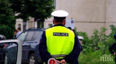 мотоциклетист заби дърво загина