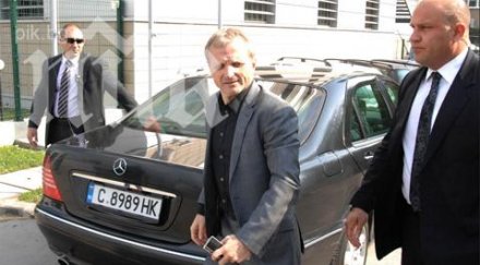 босът литекс предупреди спрете ъперкътите взимам мерки