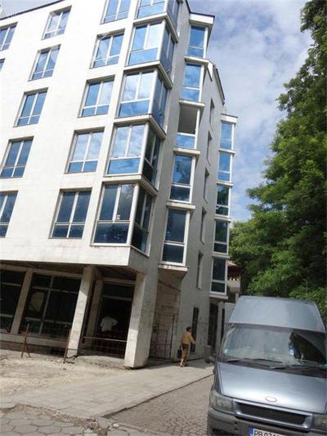 Фамилията Рашкови заживя в собствения си хотел в центъра на Пловдив