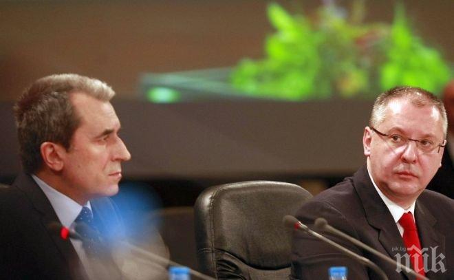 Шок! Орешарски не знаел до последно, че му искат оставката, трима министри научили преди него