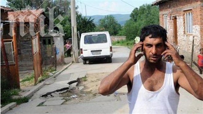 Бебето от Долна баня не било убито от майка си, а паднало от леглото, твърдят съседи