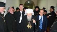 Стоян Крушкин – сянката на патриарха