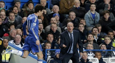 самоубийствен стамфорд бридж феновете псуват рафа