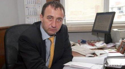 роман василев излиза последен отпуск август пенгезов болен