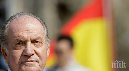 абдикиралият крал испания присъства церемонията полагане клетва своя син фелипе