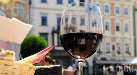 учен изобрети чаша разпознава напитките