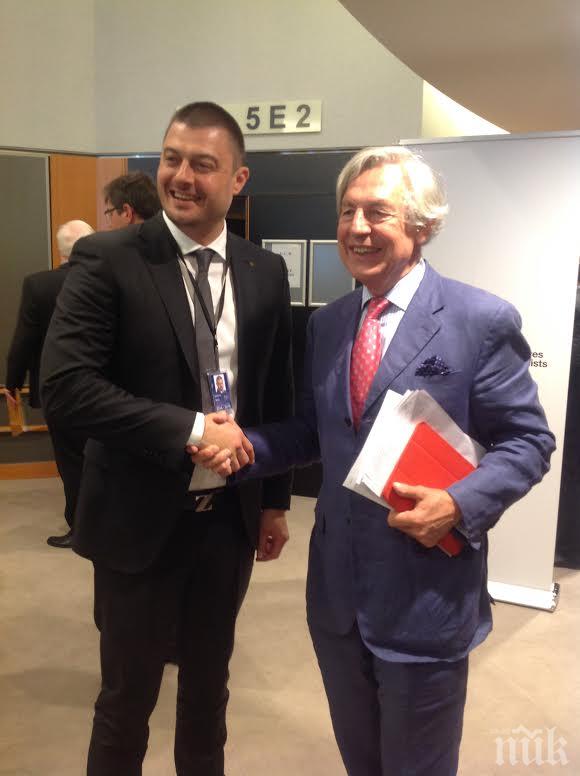 Бареков влезе в Изпълнителното бюро на консерваторите в ЕП