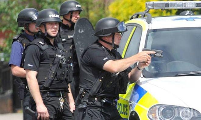 Задържаха двама руски студенти в Нюкасъл заради опасни предмети