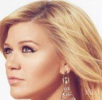 Кели Кларксън роди дъщеричка