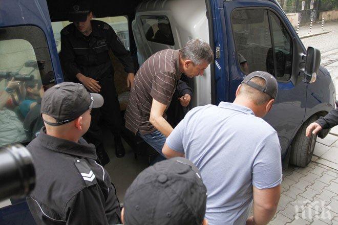 Първо в ПИК! Арестуваните за подготовката на убийството на Пеевски - висшисти
