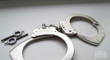 задържаха двама въоръжения грабеж столичния младост
