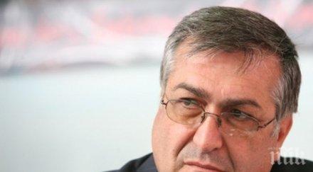 проф близнашки провеждането такъв референдум нищо противоконституционно